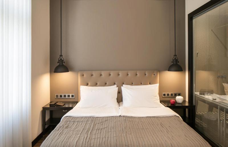 Superior Double or Twin Room image 4