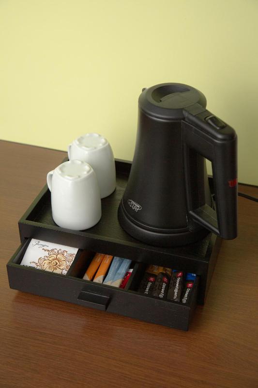 Standard Twin Room - Disability Access image 3