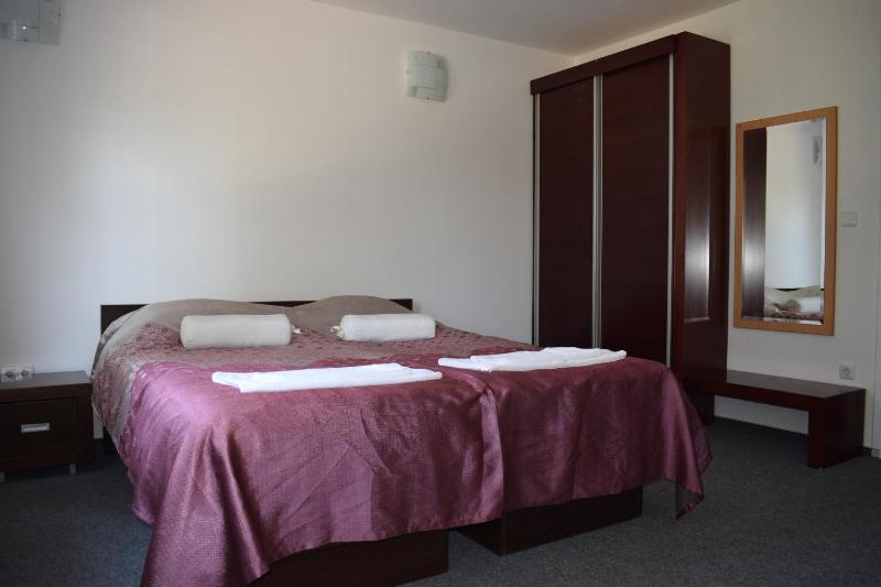 Hotel Begić - image 15