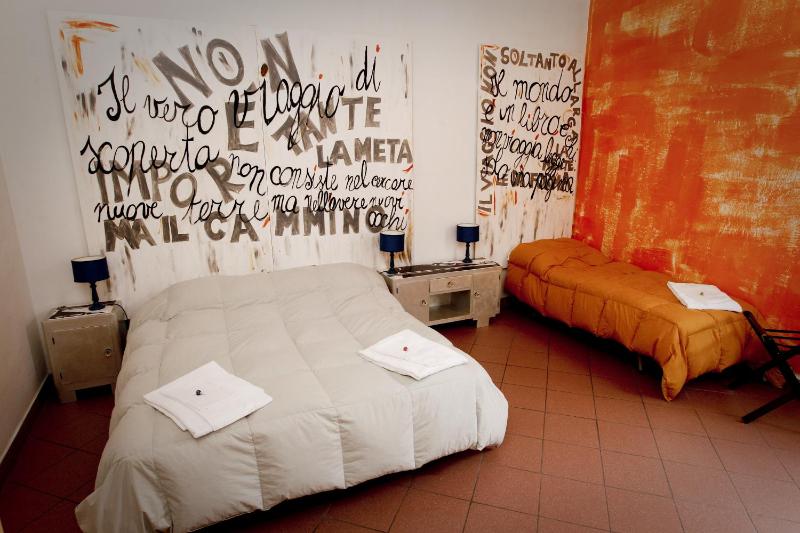 Triple Room image 3