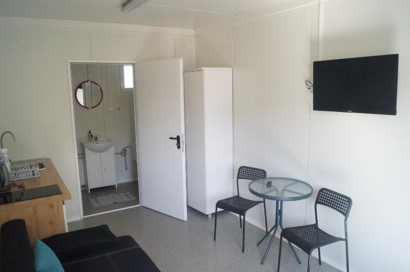 Double Room with Private Bathroom image 3