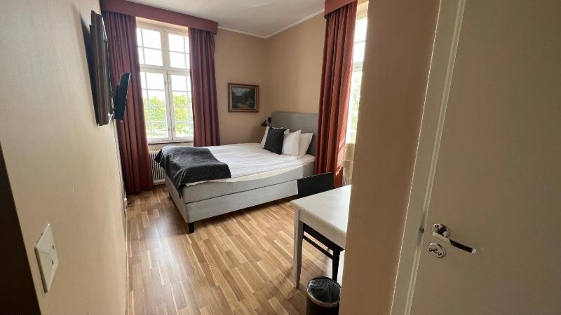 Deluxe Single Room image 4