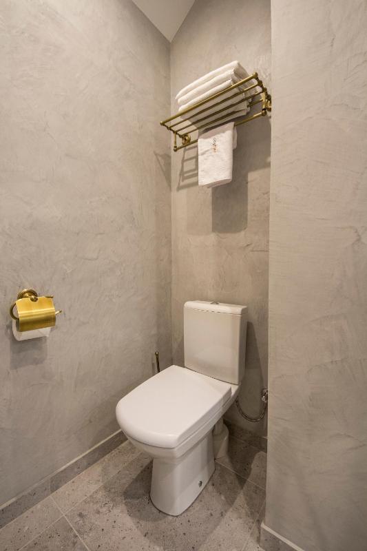 Deluxe Apartment image 2