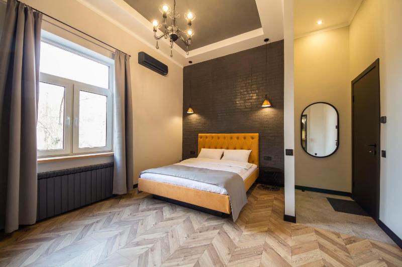 Studio Apartment image 1