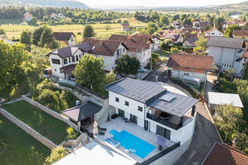 Villa Kula - image 2