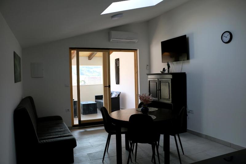 Apartment penthouse & apartment studio Franci - image 6