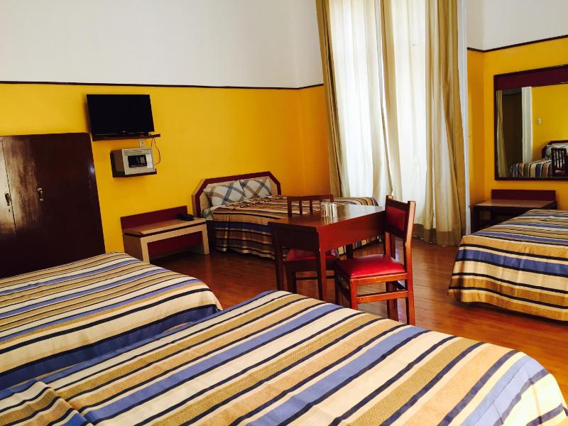Hotel Isabel - image 32