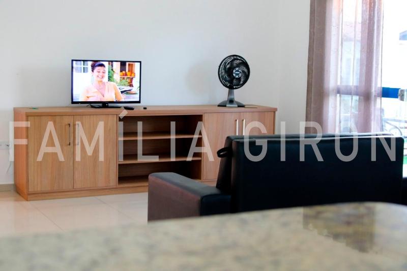Flats a 100 metros da Praia - image 38
