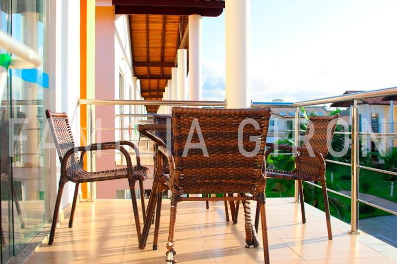 Flats a 100 metros da Praia - image 6