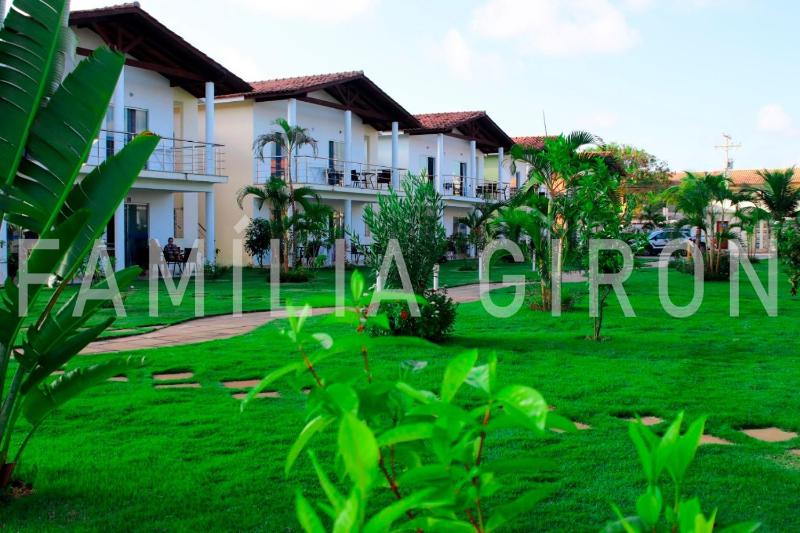 Flats a 100 metros da Praia - image 21