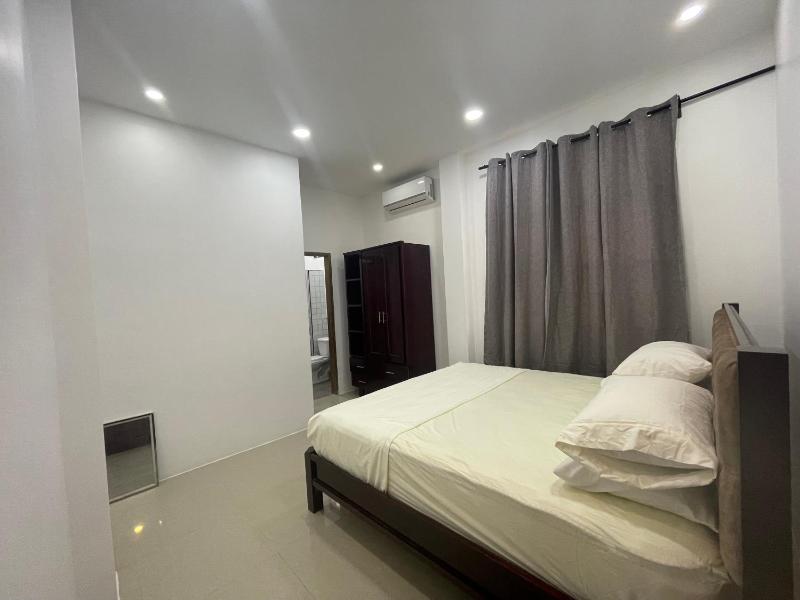APEX BOUTIQUE APARTMENTS - image 11