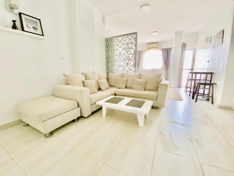Marilyn Studio with Sea View Wi Fi - image 20