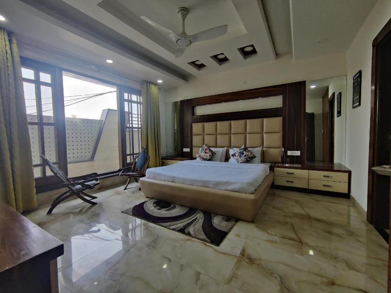 MOON3BHK By Wabi Sabi Stays - image 16