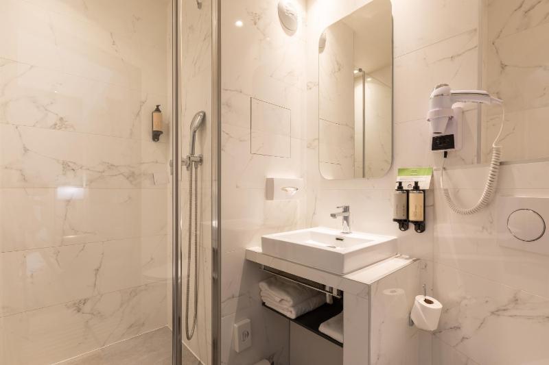 Triple Room image 3