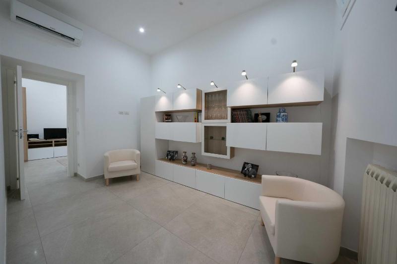 Gramsci Luxury apartment By Dimorra - image 14