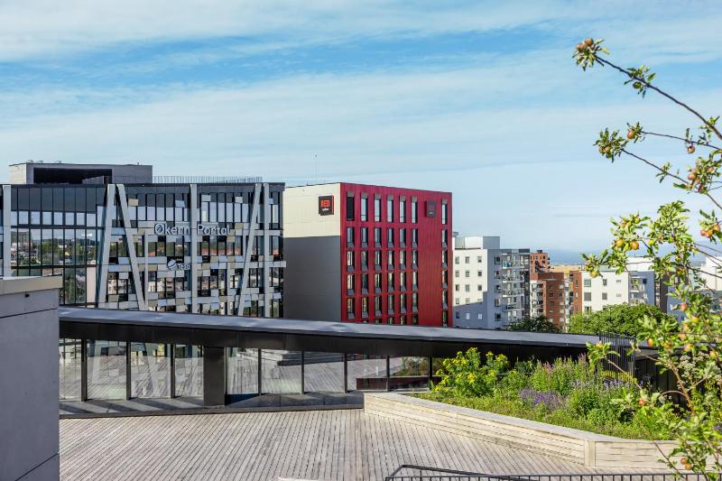 Radisson RED Oslo Okern - image 6