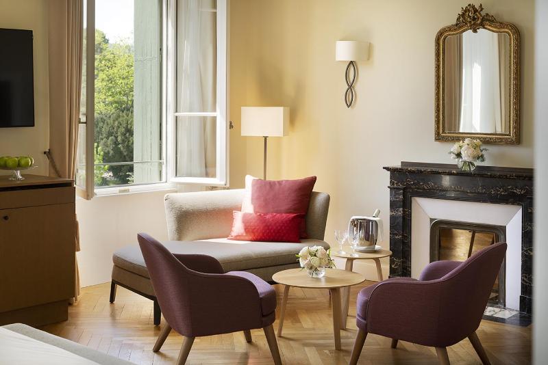 Junior Suite image 2