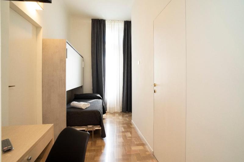 Standard Single Room image 1