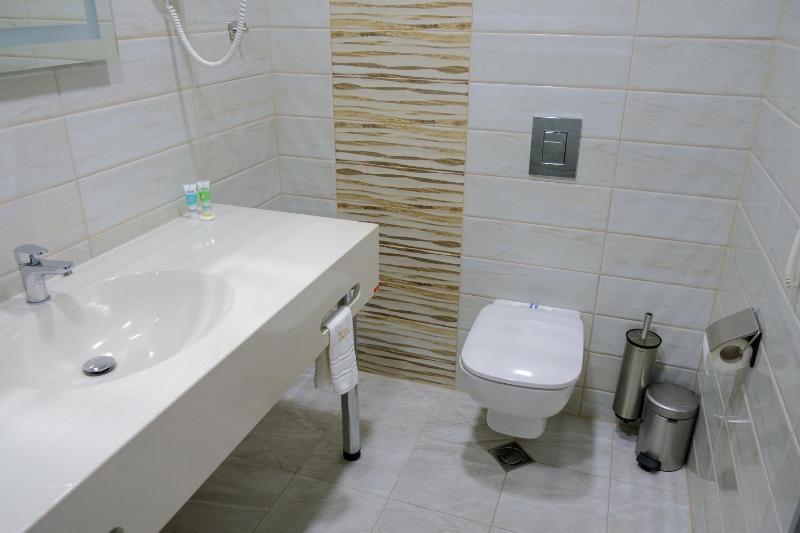 Apartment image 2