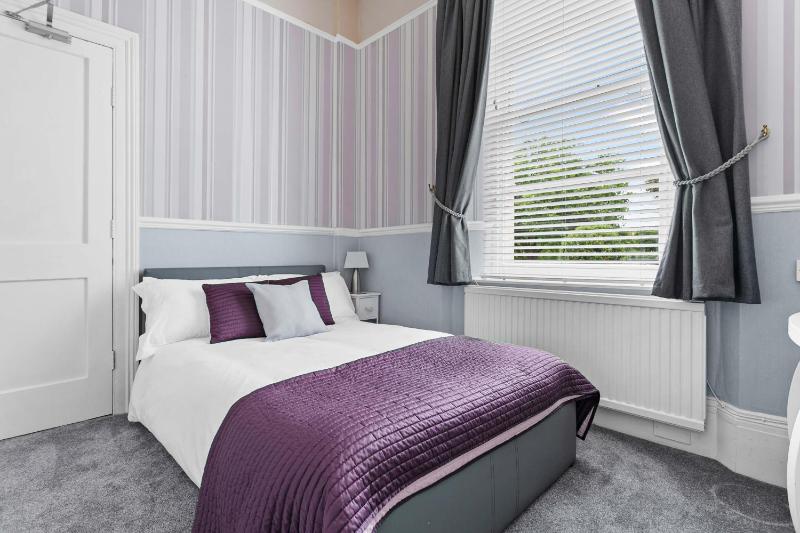 Standard Single Room image 1