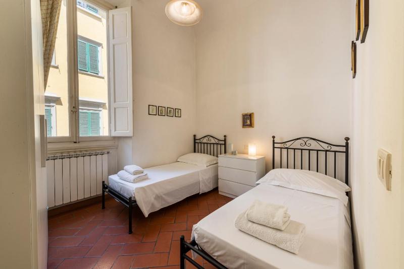 Casa Ghibellina by Mmega - image 11