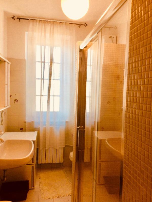 Double Room with Private Bathroom image 1