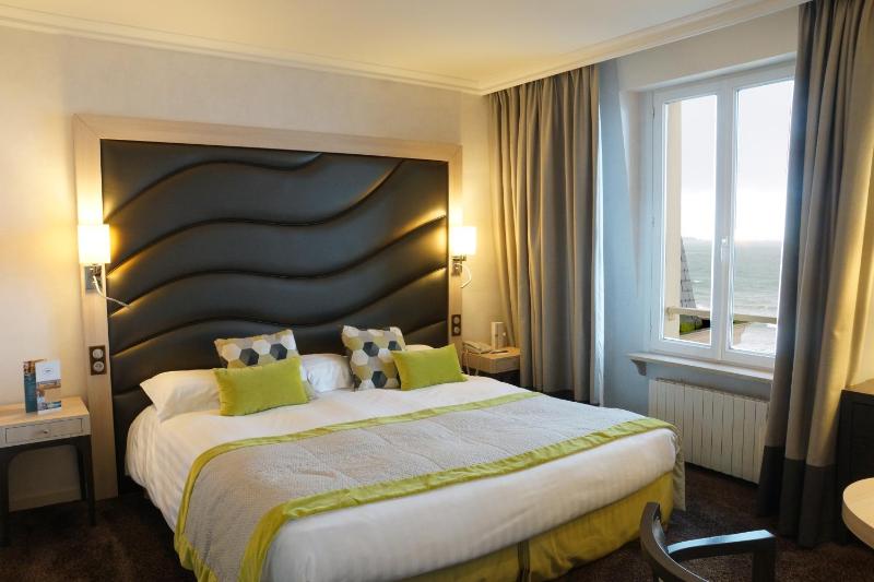 Escale Superior Double room with Sea View image 3
