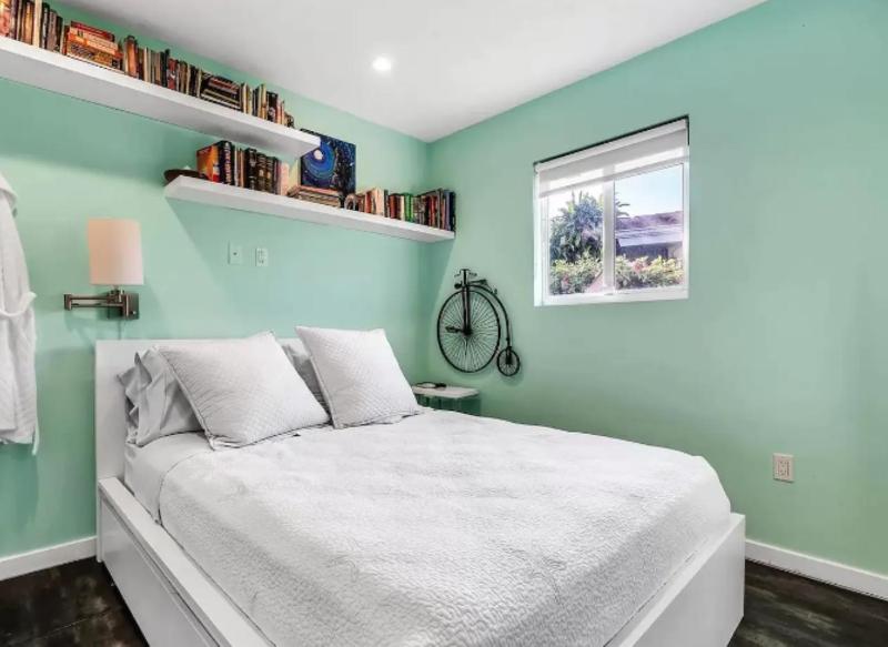 Modern Northwest Vacation Rentals in Miami - image 8