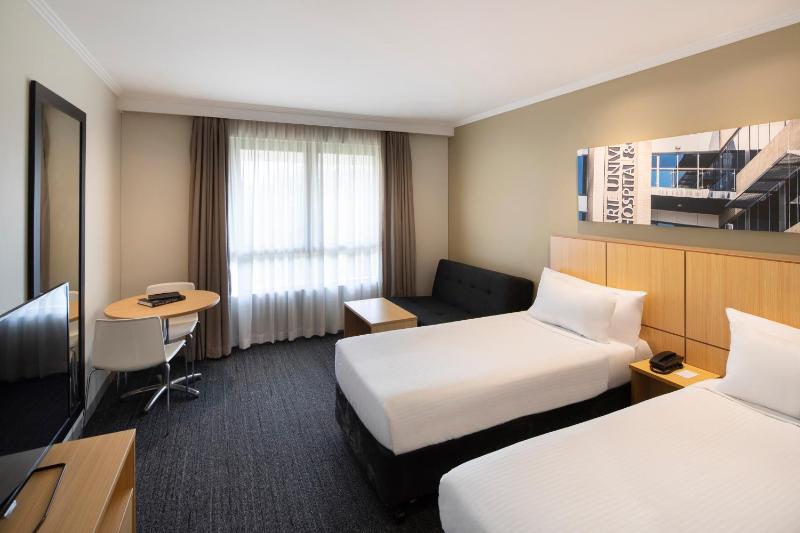 Mercure Sydney Macquarie Park - image 7