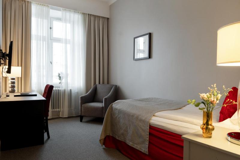 Standard Single Room image 1