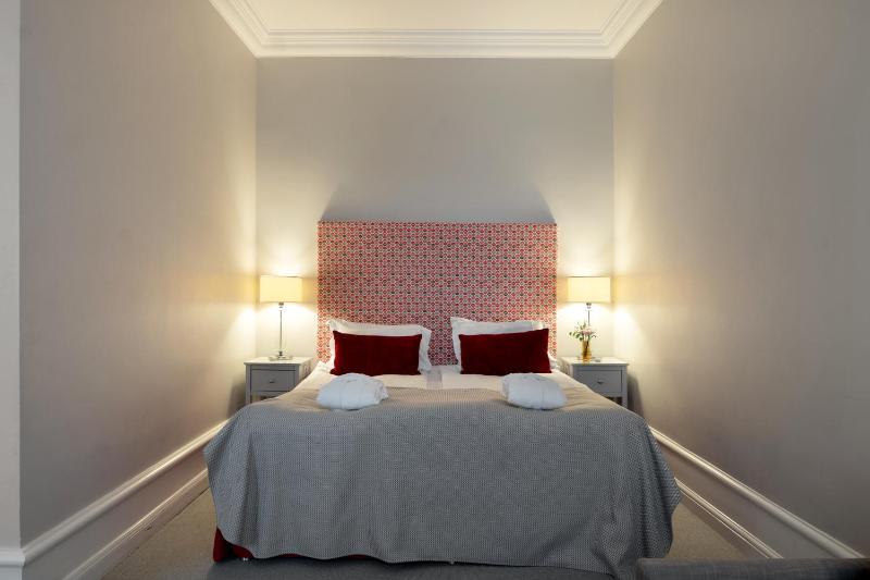 Superior Double Room image 4