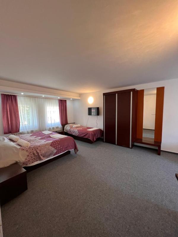 Hotel Begić - image 12