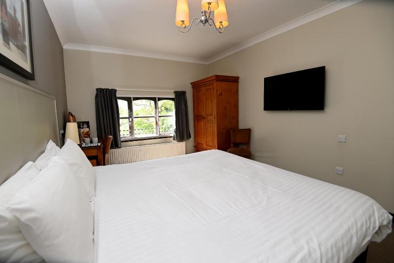 Standard Double Room image 2