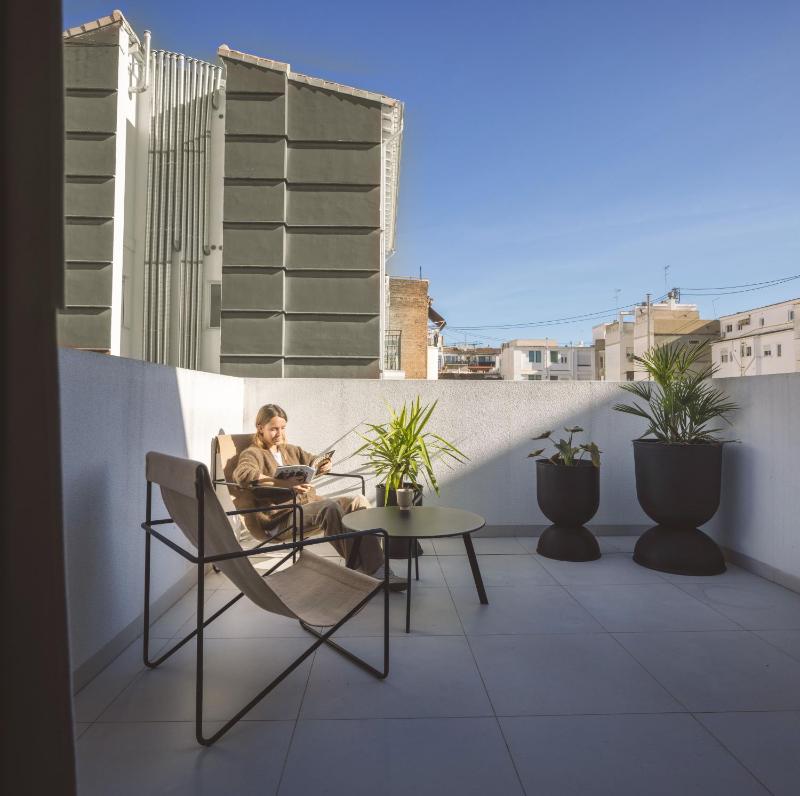 Apartment with Terrace image 3