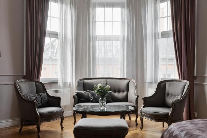 Elite Hotel Savoy - image 25