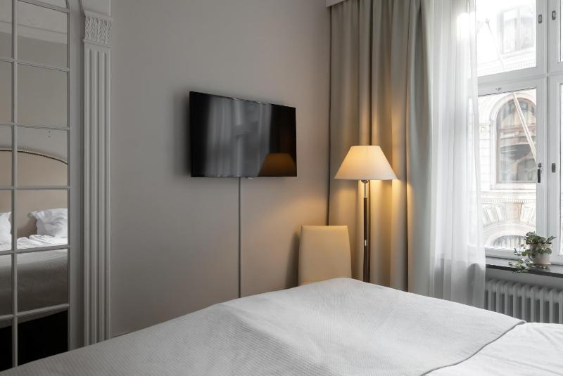 Classic Double or Twin Room image 2