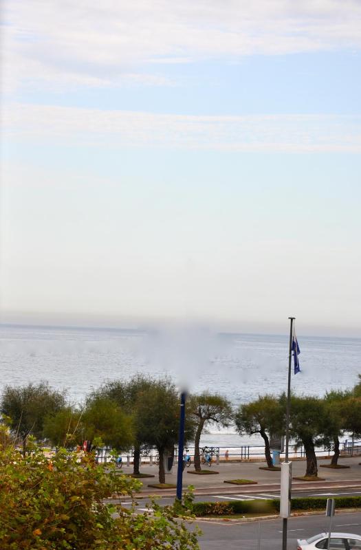 Double or Twin Room with Partial Sea View image 3
