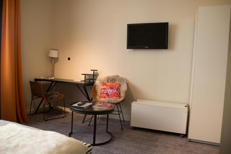 Comfort Double Room image 3