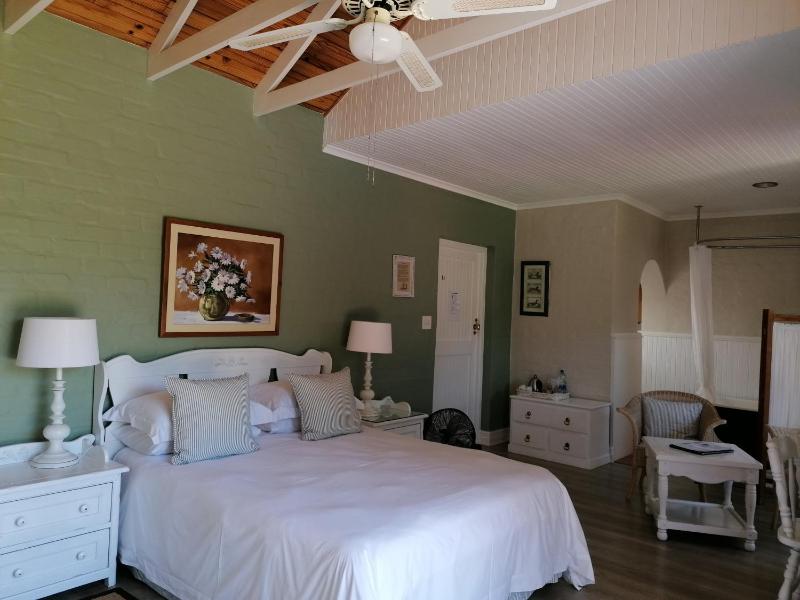 The Knysna Belle Guest House - image 8