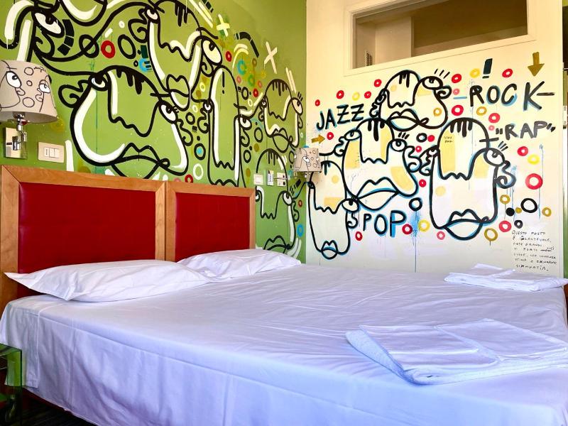 Double or Twin Room - Design image 3