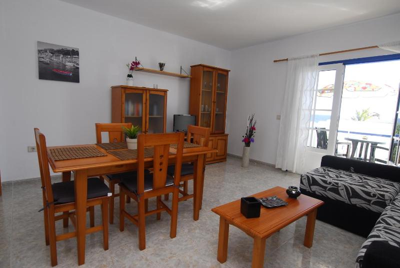 Two-Bedroom Apartment with Ocean View image 2