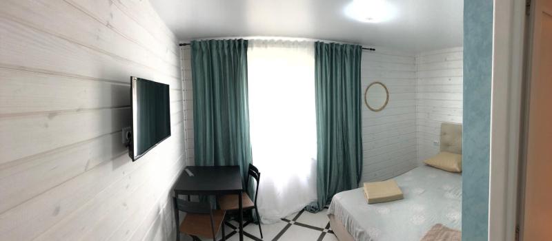 Deluxe Double Room with Bath image 4