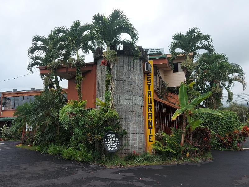 Hotel Torre Fuerte - image 1