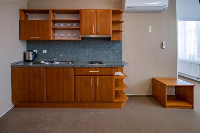 Apartment (4 Adults) image 1