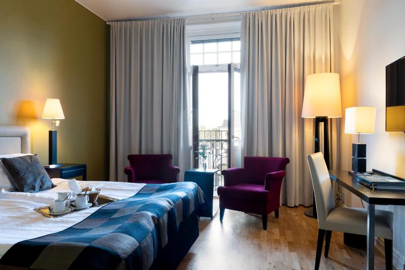 Superior Double or Twin Room image 1