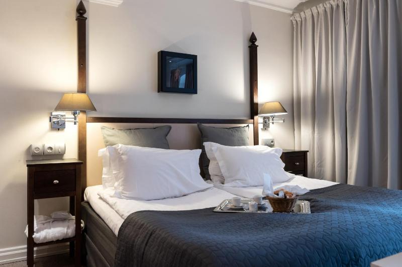 Deluxe Double Room image 1