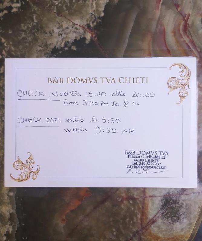 Double Room with Private Bathroom image 3