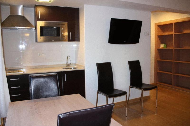 Hostal Rocamar - image 25