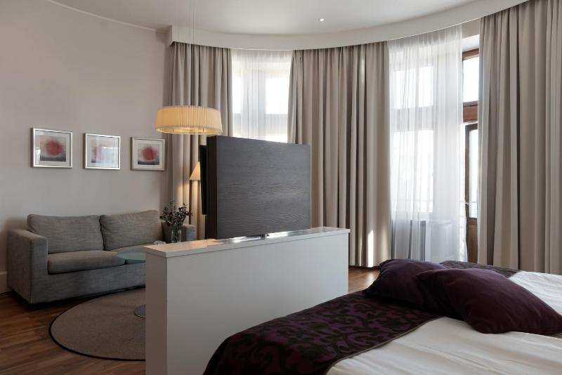 Suite image 4