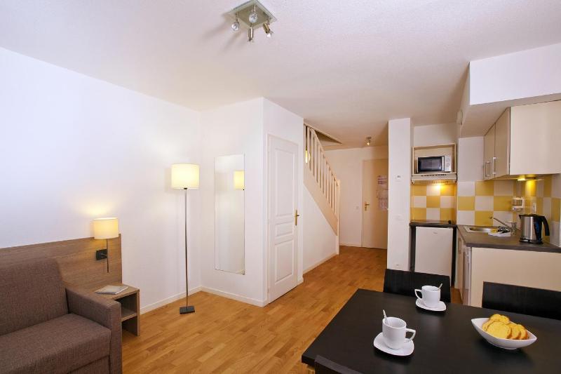 Two-Bedroom Apartment (6 Adults) image 1